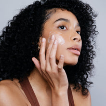 Load image into Gallery viewer, Brightening Cleanser